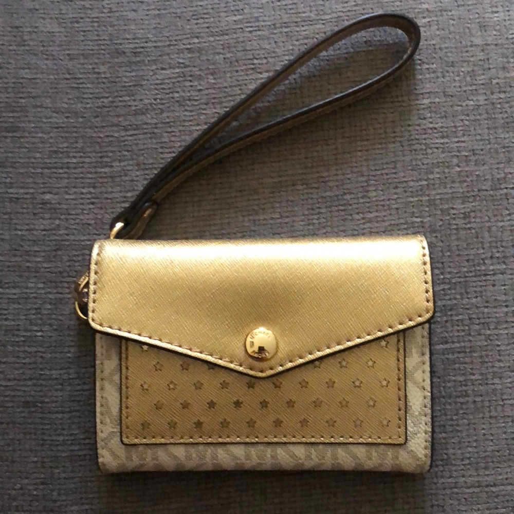 Micheal Kors wallet